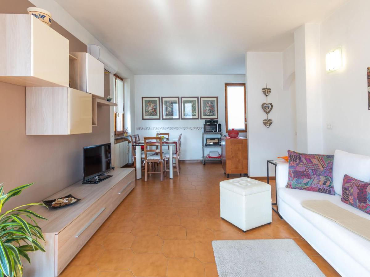 Apartment Stefania - Vna370 By Interhome Варенна Экстерьер фото